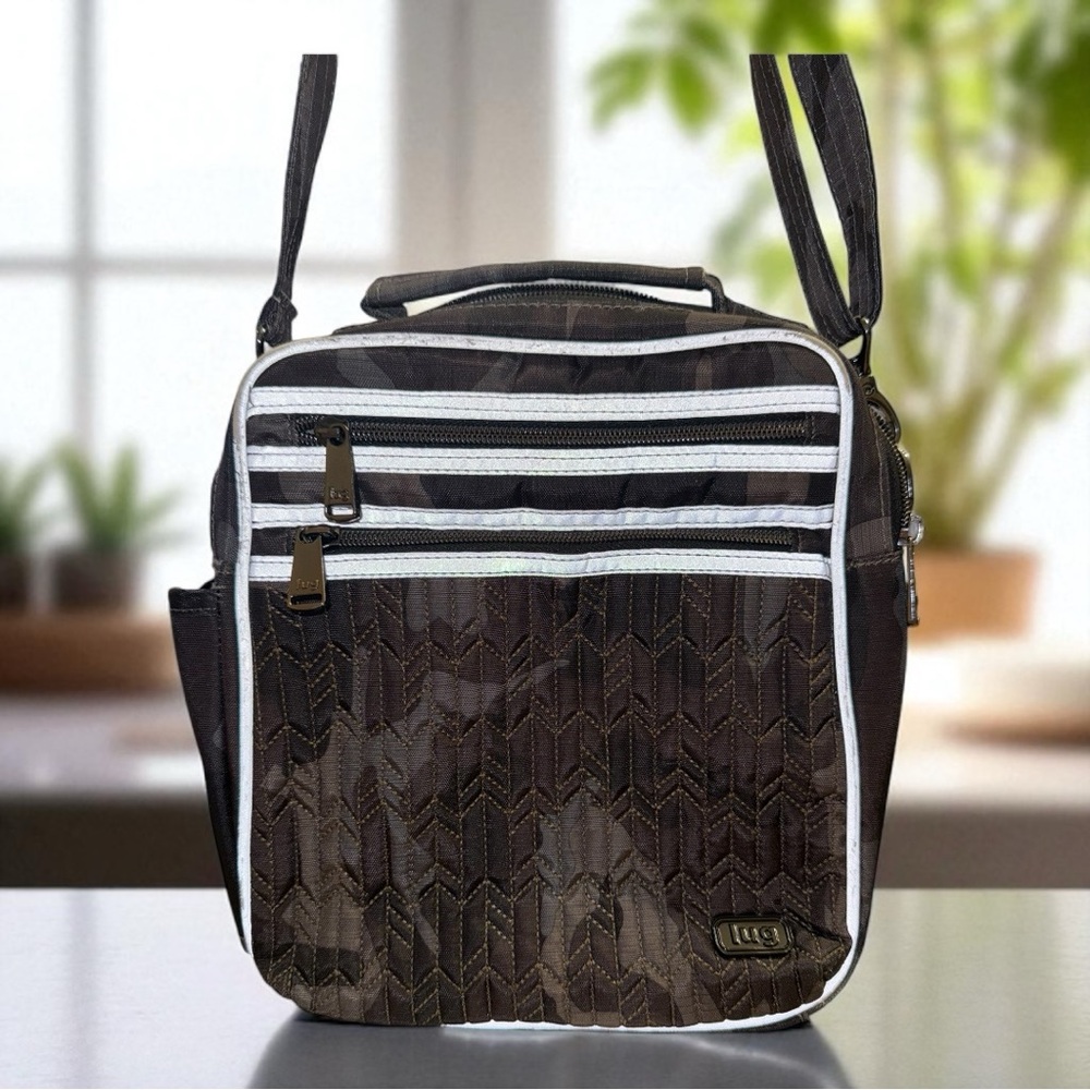 Lug Brown Crossbody Bag Stylish and Functional
